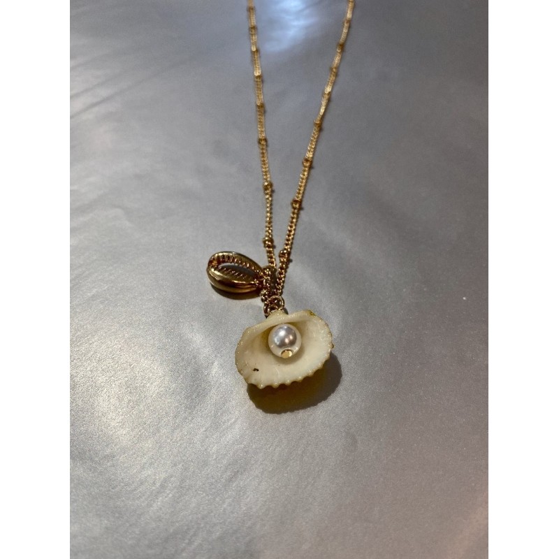 collar concha amarilla con perla