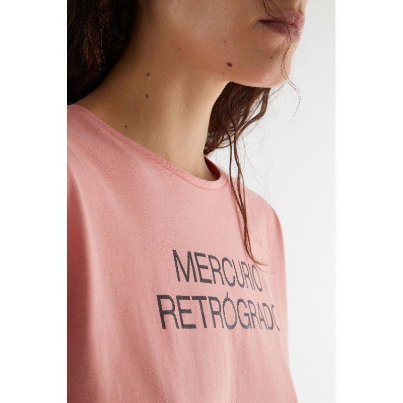 CAMISETA BÁSICA ESTAMPADA MERCURIO RETRÓGRADO