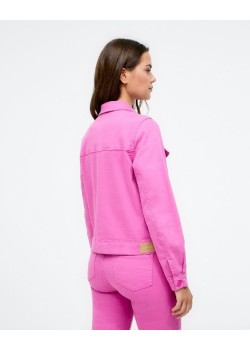 CAZADORA TIPO DENIM. 2