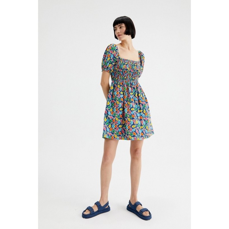 VESTIDO CORTO CON NIDO DE ABEJA Y ANIMAL PRINT.