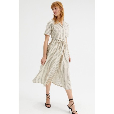 VESTIDO MIDI CAMISERO CON CINTURÓN Y ESTAMPADO RAYAS.
