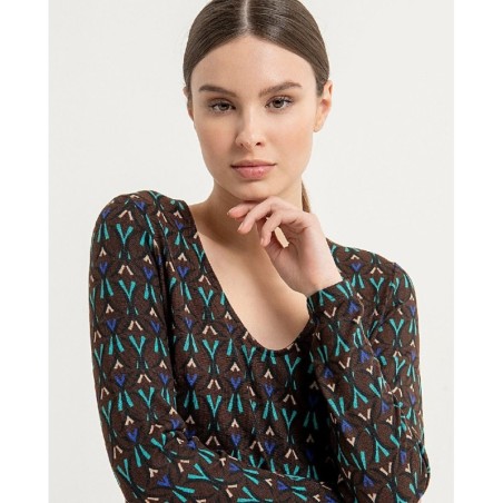 VESTIDO CORTO ESTILO SKATER.