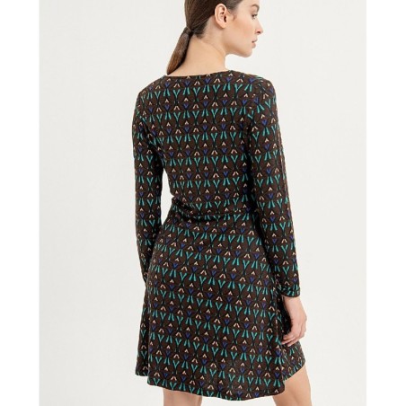 VESTIDO CORTO ESTILO SKATER.