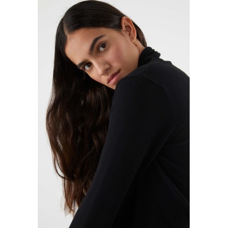 JERSEY DE PUNTO FINO CON CUELLO ALTO.