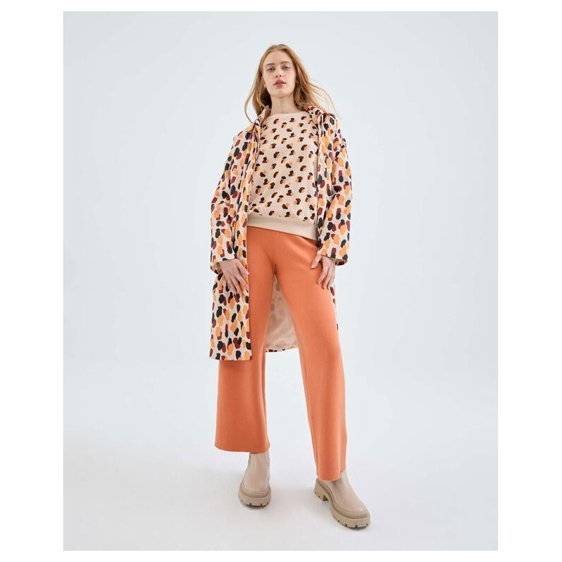 PANTALÓN LARGO RECTO DE PUNTO.