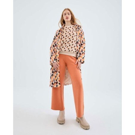 PANTALÓN LARGO RECTO DE PUNTO.