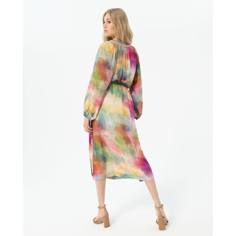 VESTIDO MIDI OVERSIZE CON CINTURÓN ESTAMPADO.