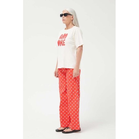 PANTALÓN VAQUERO RECTOS LUNARES ROJO.