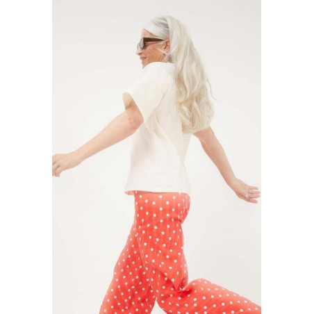 PANTALÓN VAQUERO RECTOS LUNARES ROJO.