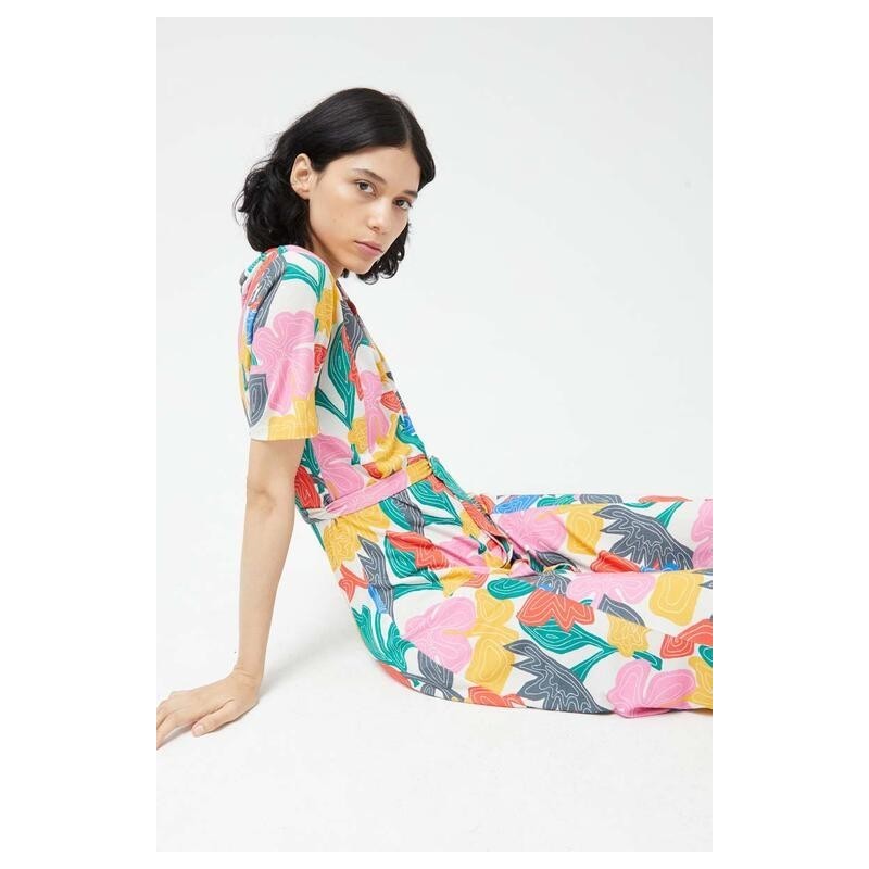 VESTIDO LARGO CAMISERO,CON ESTAMPADO FLORAL.