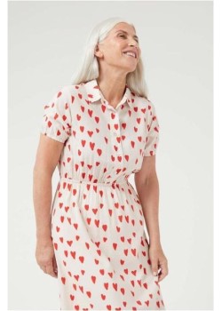 Vestido largo de manga corta con estampado de corazones 2