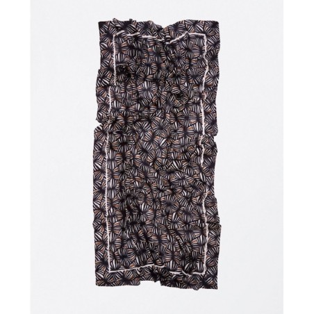 Pañuelo pareo estampado motivos geométricos negro