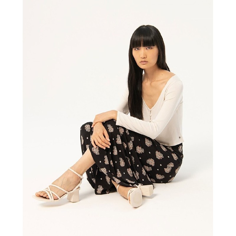 FALDA LARGA CRUZADA.