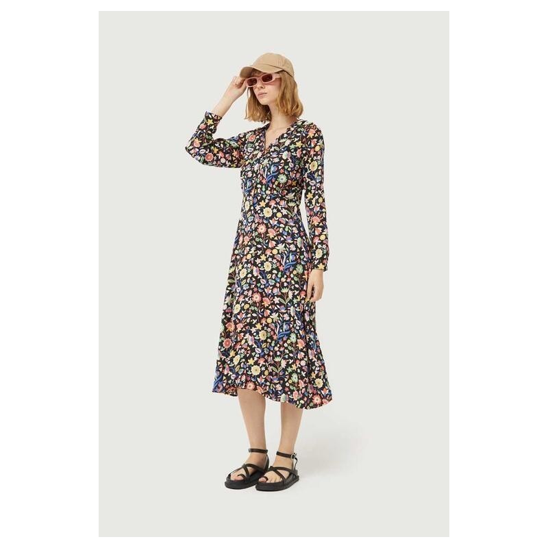 Vestido largo estampado floral pequeño.