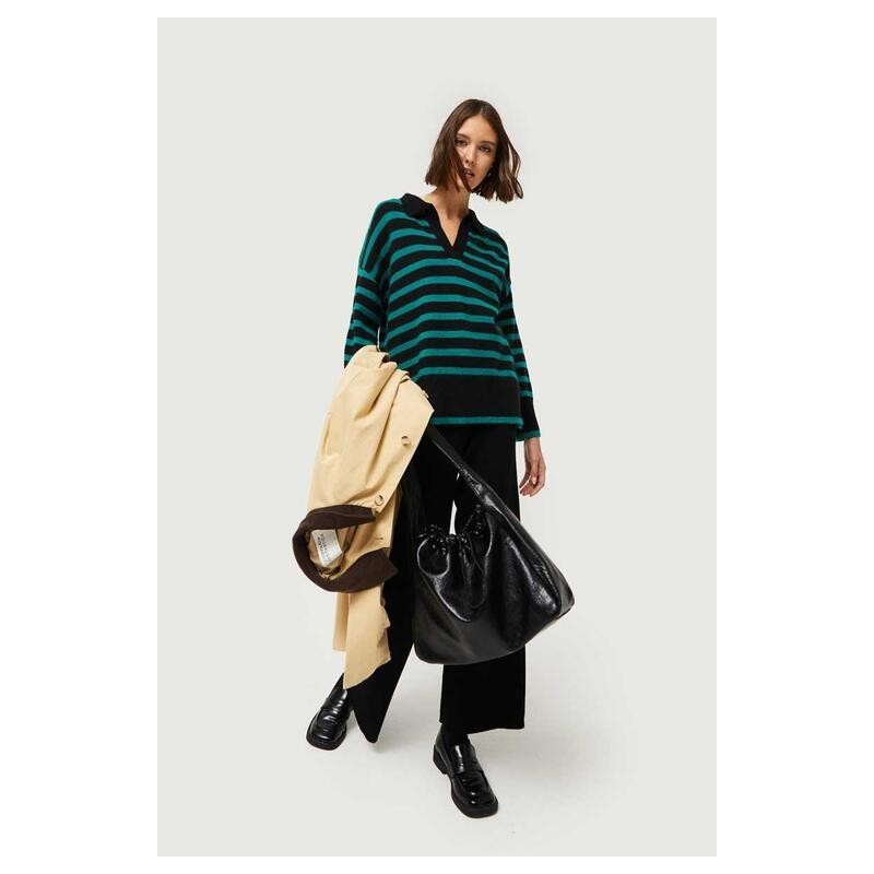 Pantalón recto de punto.