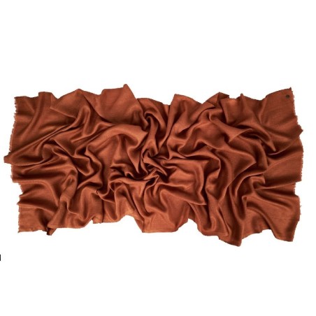 Pañuelo foulard de viscosa y lana.