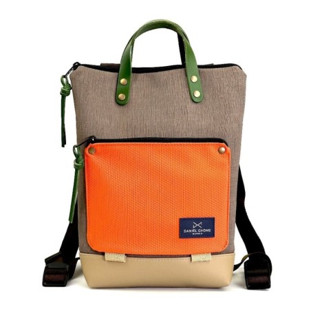 MOCHILA MINI BOOK HOLDER IMPERABLE DZ MOCHILA MINI BOOK HOLDER IMPERABLE DZ