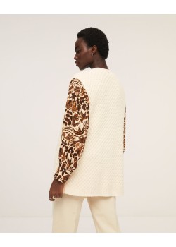 CHALECO DE PUNTO CON ESTRUCTURA OCHOS 2