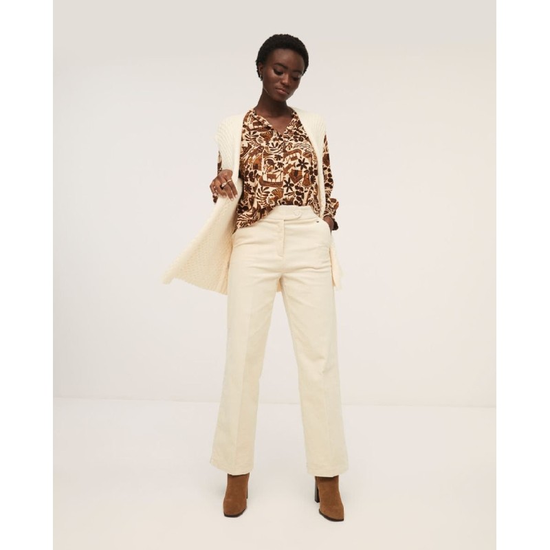 CHALECO DE PUNTO CON ESTRUCTURA OCHOS