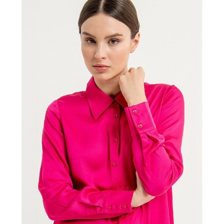 CAMISA NORMAL FITTING.