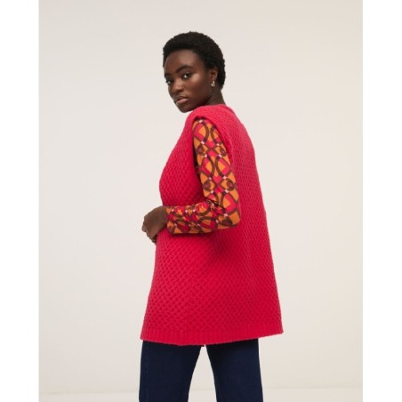 Chaleco de punto con estructura ochos.