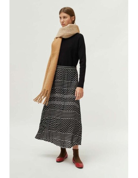 Jersey evasé cuello mock.