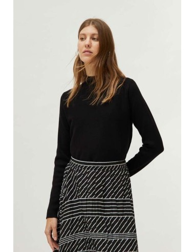 Jersey evasé cuello mock.