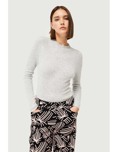 Top de punto canalé.