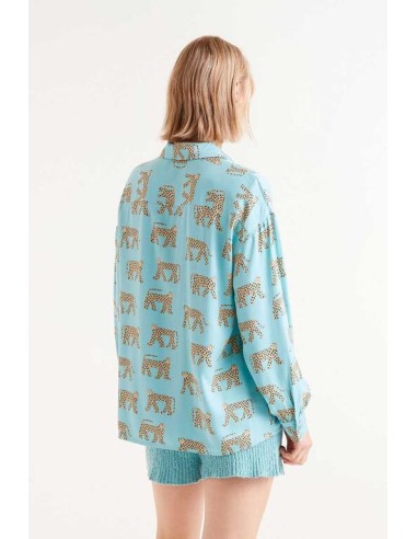 CAMISA FLUIDA ESTAMPADO JAGUAR.