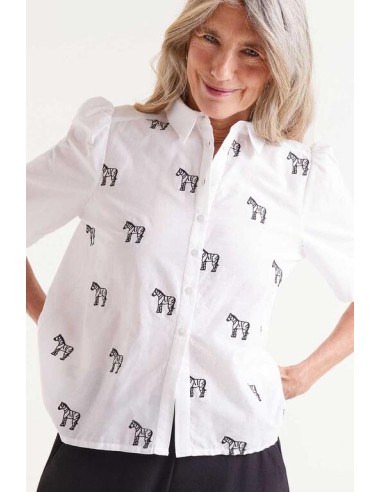 CAMISA MANGA CORTA,ESTAMPADO SAFARI.