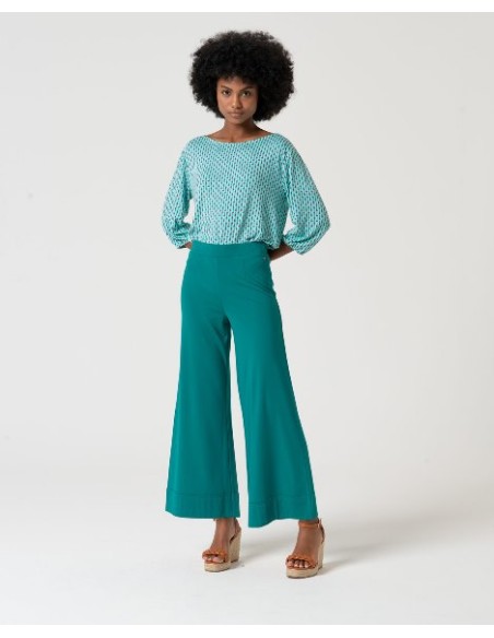 PANTALÓN RECTO CROPPED.