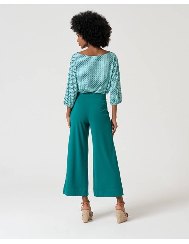 PANTALÓN RECTO CROPPED.