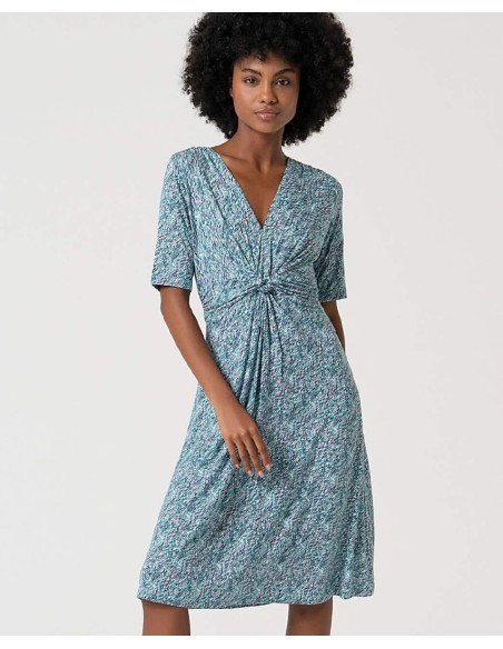 VESTIDO CON DETALLE NUDO EN CINTURILLA.