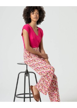 CAMISETA SIN MANGAS,ESCOTE PICO. 2