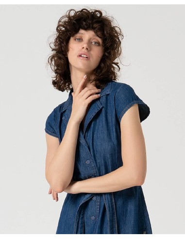 VESTIDO CAMISERO CON CINTURÓN.