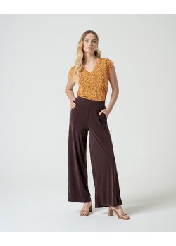 PANTALÓN LARGO RECTO.