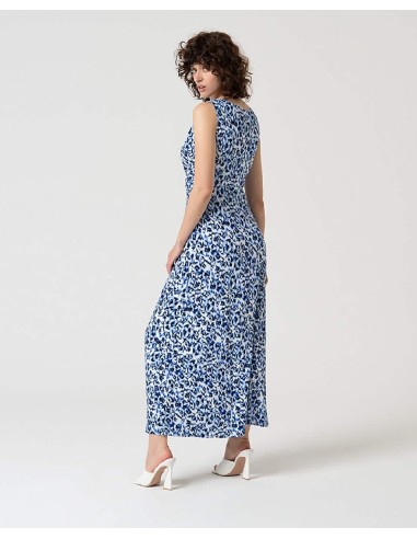 VESTIDO LARGO CON NUDO.