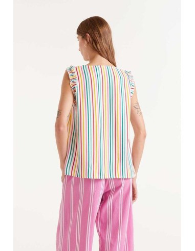 TOP CON ESTAMPADO DE RAYAS COLORES Y CON TIRANTES CON VOLANTE.