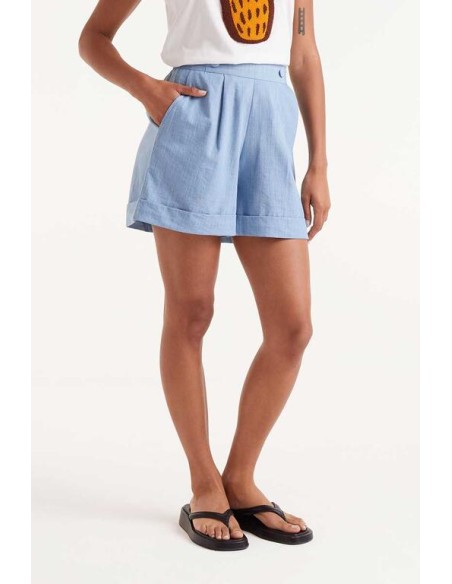 SHORT BOTONES EFECTO DENIM.