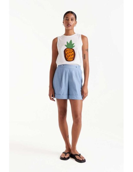 SHORT BOTONES EFECTO DENIM.