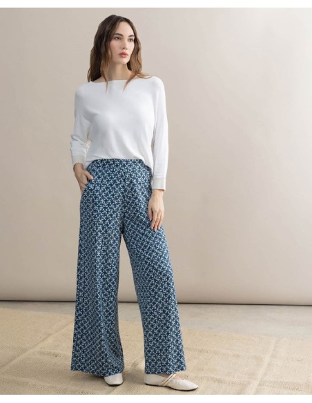 PANTALÓN CULOTTE ELÁSTICO ESTAMPADO AZUL.