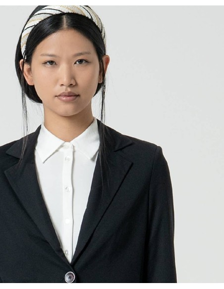 BLAZER CRUCE SIMPLE,1 BOTÓN.