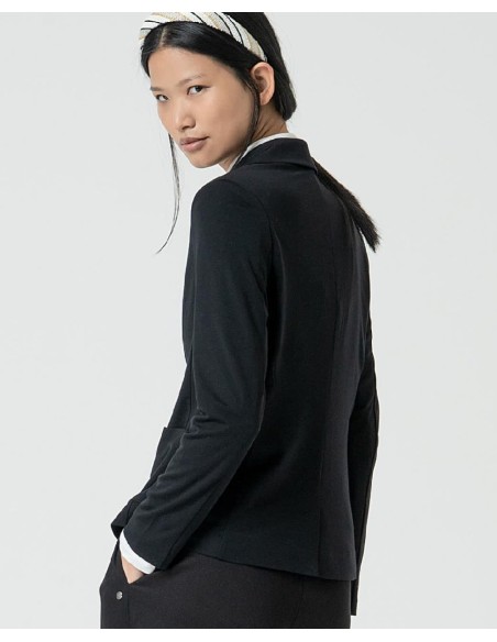 BLAZER CRUCE SIMPLE,1 BOTÓN.