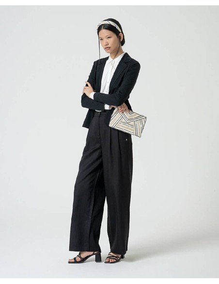 BLAZER CRUCE SIMPLE,1 BOTÓN.