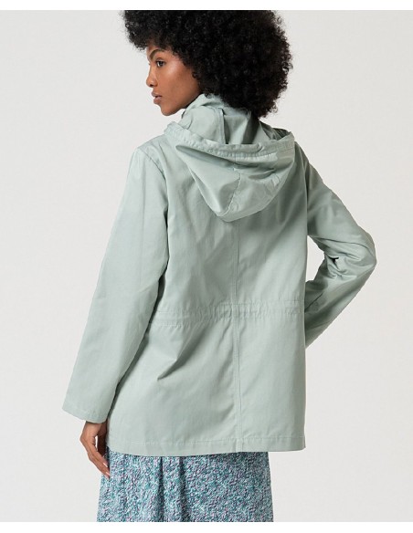 515TAGA465 PARKA CORTA CON CAPUCHA