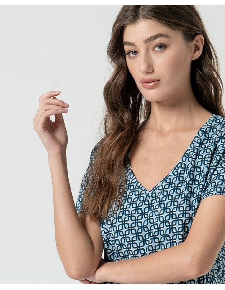 CAMISETA MANGA CORTA,ESCOTE PICO.