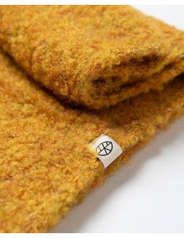 CUELLO TEJIDO BOUCLÉ.