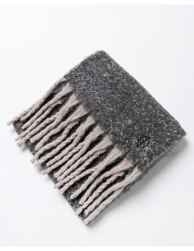 BUZANDA PLANA Y MULLIDA CON FLECOS.