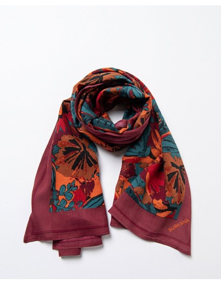 PAÑUELO RECTANGULAR ESTAMPADO.