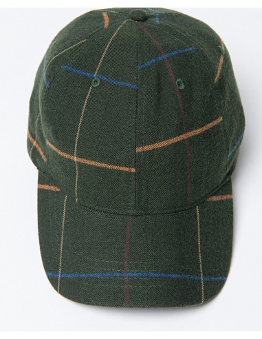 GORRA BASEBALL CON TEJIDO DE CUADROS.